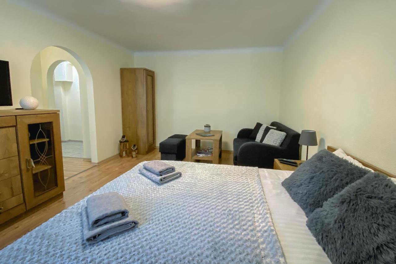 Peter'S Market Apartment Liepaja Luaran gambar